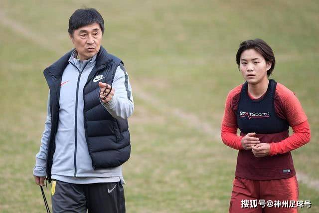 下半场爆发仍难挽局势，杨舒予砍23分无力回天